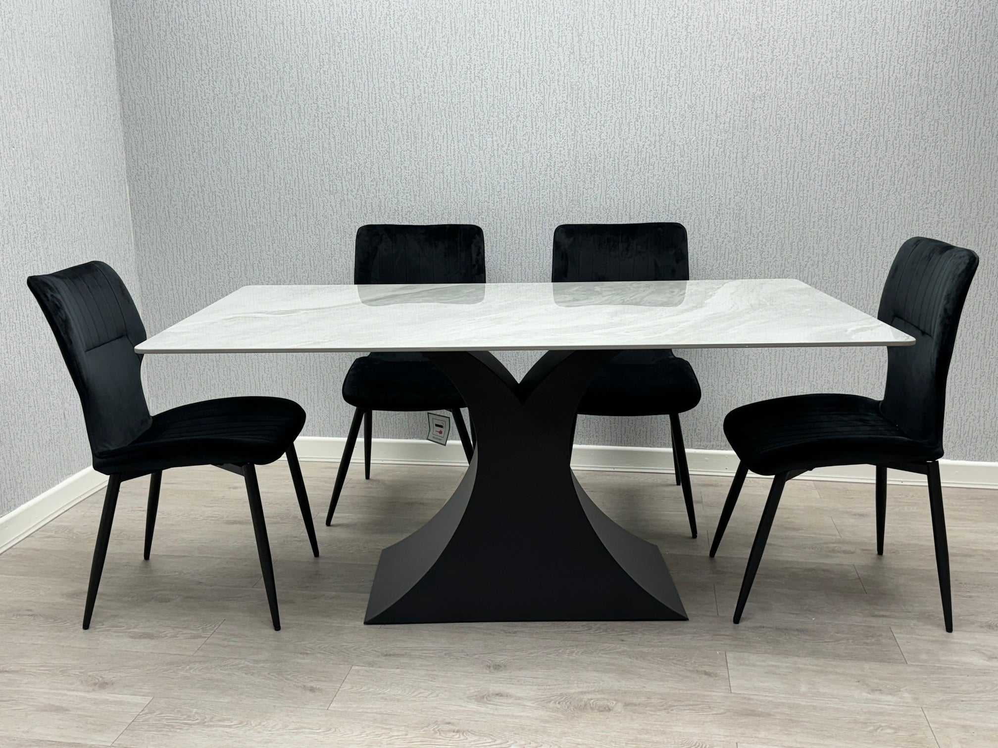 York Dining Tables - Dining Room Furniture